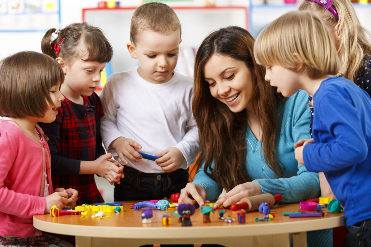 Коррекционно-развивающие занятия с детьми. Занятия для детей с зпр. Программа психолога в детском саду по фгос. Коррекционно-развивающие занятия в доу. Коррекционно-развивающие занятия.