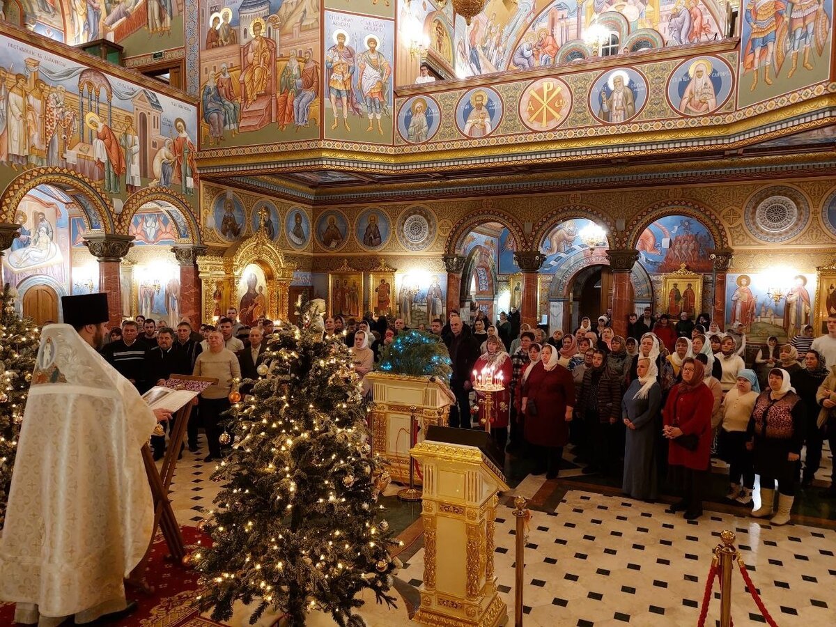 Ветреный пик святилище головоломка. Святилище семи ангелов. Книга храм читать фэнтези. Сандо святилище. Дорожный алтарь teso.