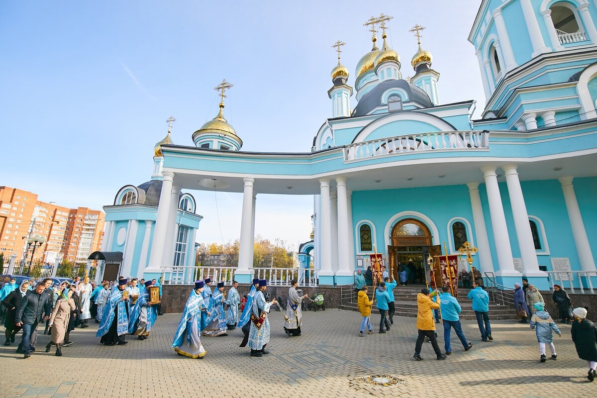 Храм на ломоносова воронеж. Храмы и церкви воронежа. Всехсвятская церковь воронеж. Храм в шилово владимирская церковь воронеж. Благовещенский кафедральный собор воронеж.