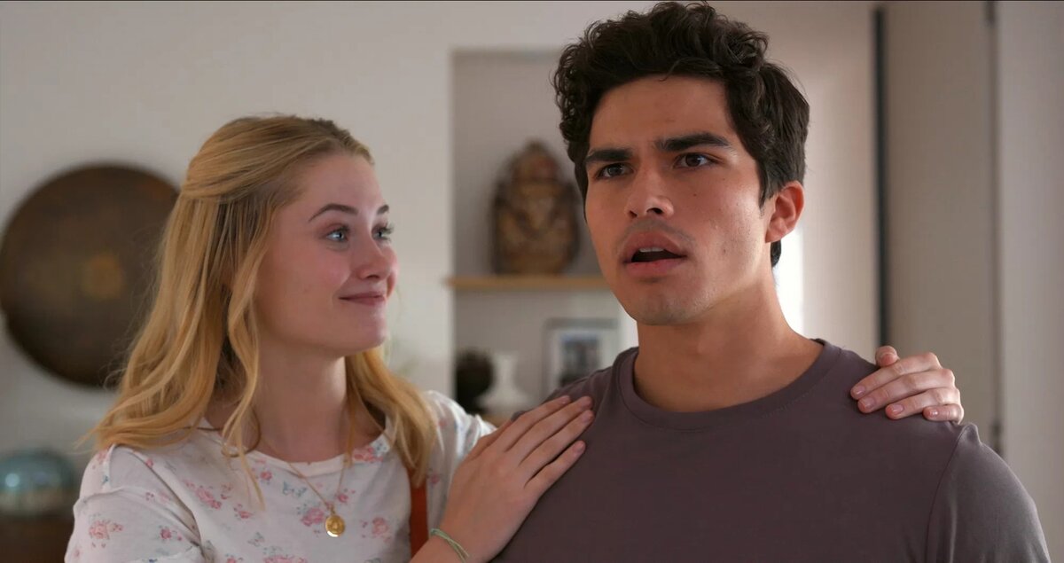 Ошарашенный нежданным гостем и поездкой в Испанию Кайл и счастливая Мия