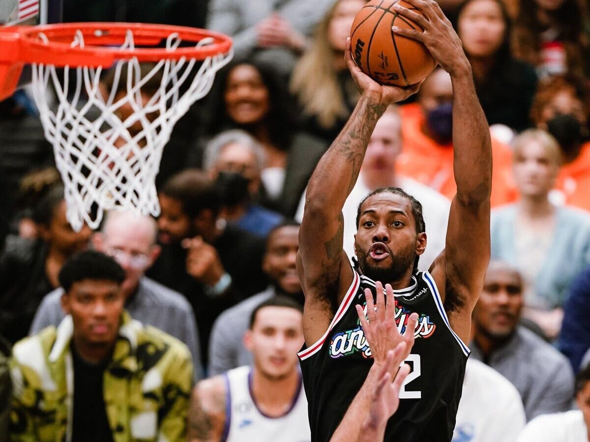    Баскетболист "Лос-Анджелес Клипперс" Кавай Леонард в матче НБА© пресс-служба клуба "Лос-Анджелес Клипперс"