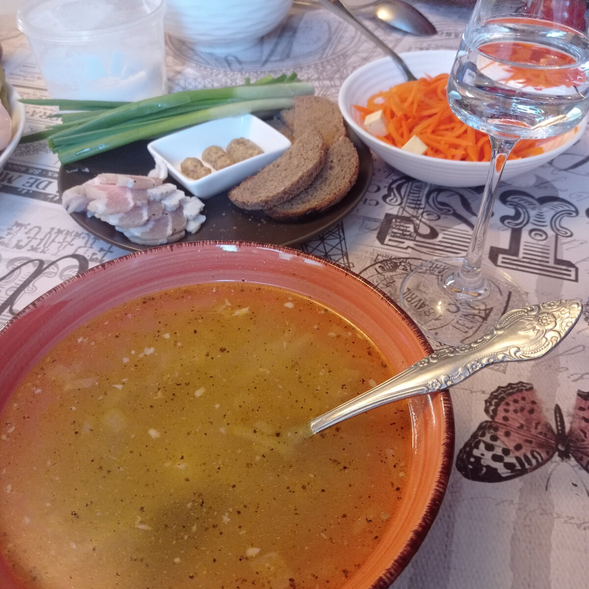 В крыму объявлен нерабочий день. В крыму объявлен нерабочий день. В крыму объявлен нерабочий день. В крыму объявлен нерабочий день. Крым 31 декабря.