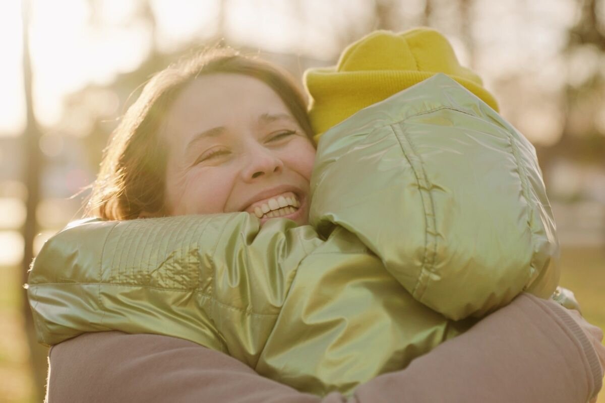 Какие документы нужны чтобы удочерить ребенка. Как оформляется усыновление ребенка. Как оформить опекунство на ребенка. Как оформить усыновление ребенка. Можно ли усыновить ребенка в 18.