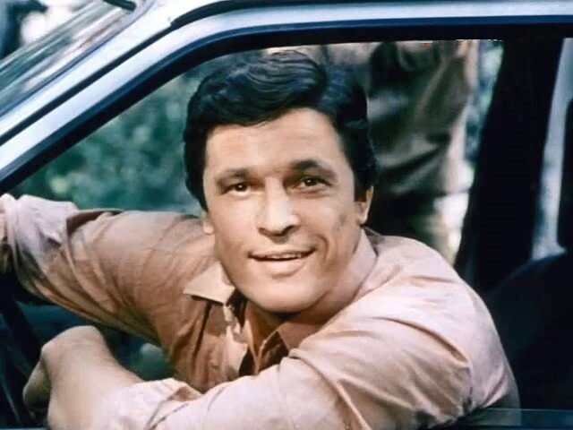 Кадр из фильма. Ивар Калныньш в роли журналиста Яна Плинто