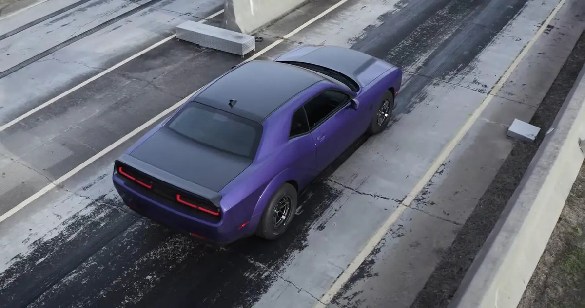 Cls лошадиные силы. Мерседес-бенц cls 2019. Мерседес cls 525 лошадиных сил. Mercedes-benz cls клиренс. Мерседес бенс с218 универсал.