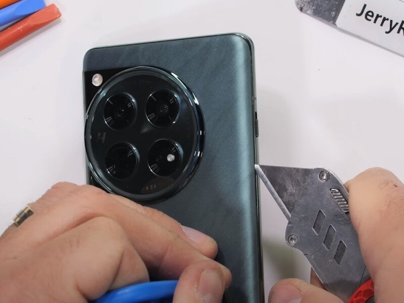 Создание видеоклипа из фотографий с музыкой. Программа для слайд шоу из фотографий. Создать видеоролик. Ютуб экран. Приближение видео в adobe premiere pro.