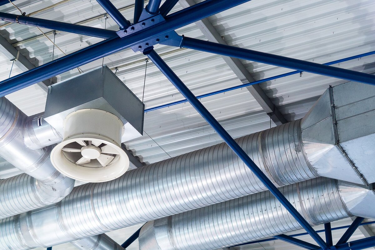 производство промышленной вентиляции. промышленная вентиляция. вытяжная венткамера. приточные и вытяжные системы промышленные. приточно-вытяжная вентиляция промышленная.