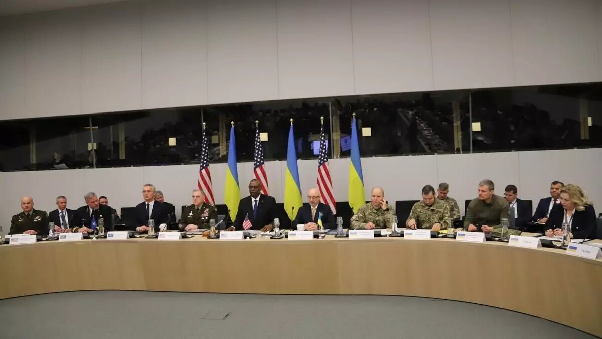     Участники очередного, 18-го заседания Контактной группы по обороне Украины в формате «Рамштайн», пообещали увеличить поставки ВСУ дальнобойного оружия.