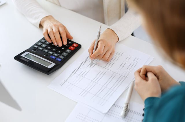    Как лучше платить ипотеку: сокращать платеж или ее срок?