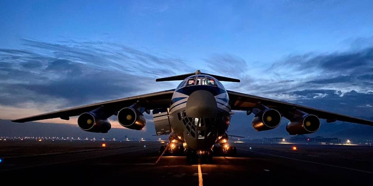 Фото: https://tvzvezda.ru/ (https://mcdn.tvzvezda.ru/storage/news_other_images/2023/12/18/f6149d3abf324f83a937927cb40091da.jpg)