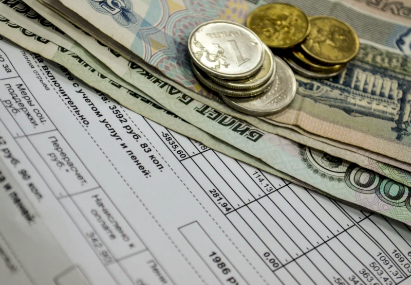 Приостановка коммунальных услуг за неуплату. Объявление по задолженности за коммунальные услуги. Как допускается бороться с должниками за коммунальные услуги. Уведомление должнику. Отключение коммунальных услуг за неуплату.