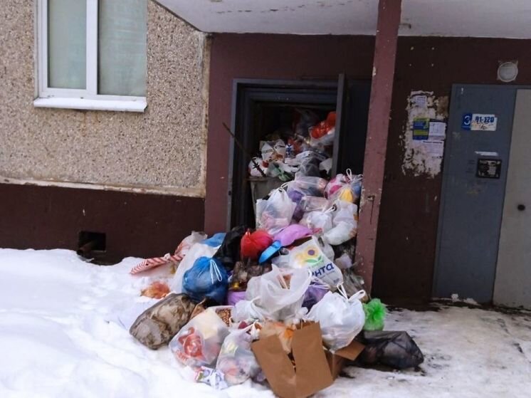 В дубне ребенок замерз насмерть. Мальчик замерз на улице. Замерзшие школьники. Мальчик замерз. В дубне ребенок замерз насмерть.