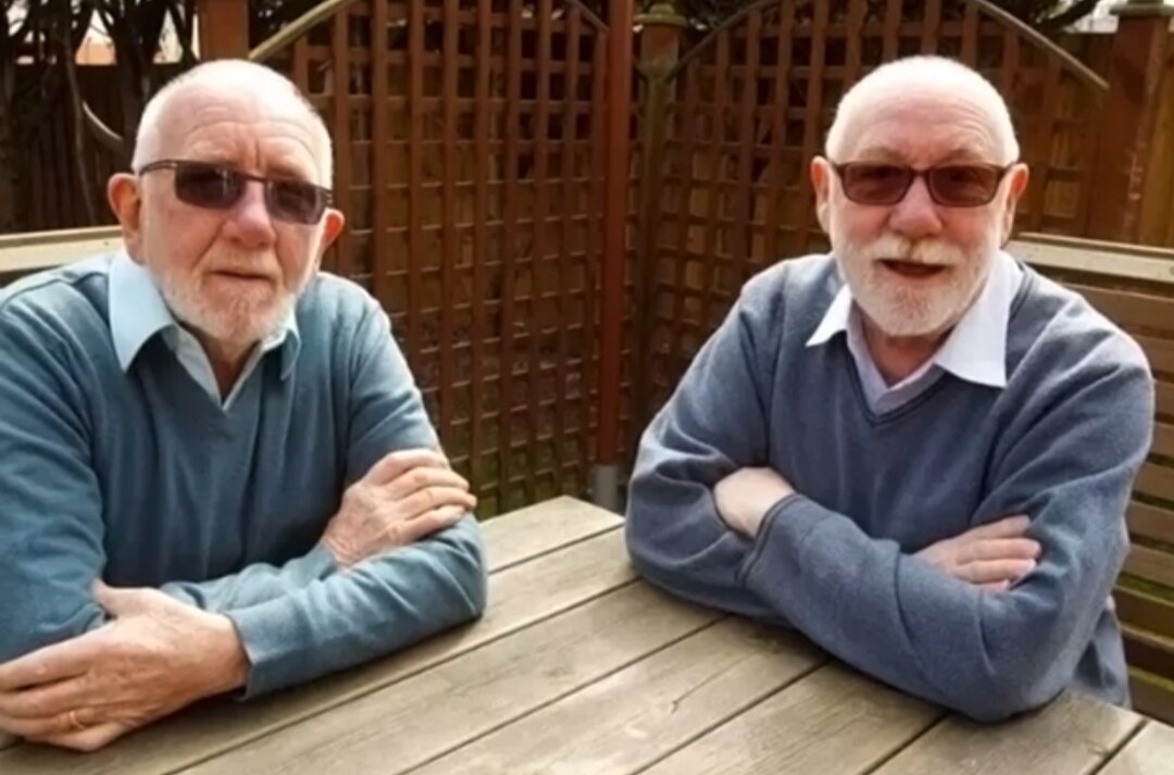 лучшие обложки книг. двойник джон. двойник джона сноу. двойник джон. двойник николаса кейджа.