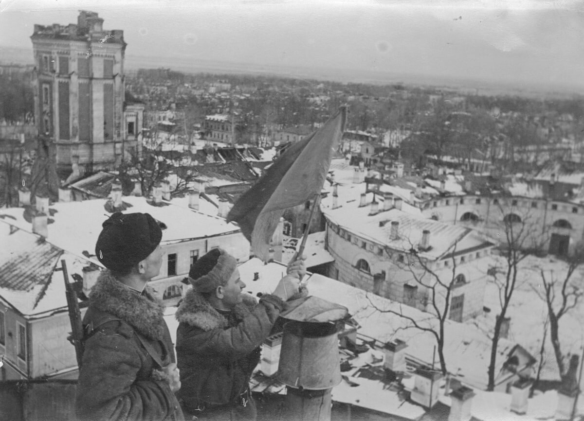 Ужас войны не должен повториться. 80 лет освобождения города Пушкин |  Военно-исторический отдел ГМЗ 