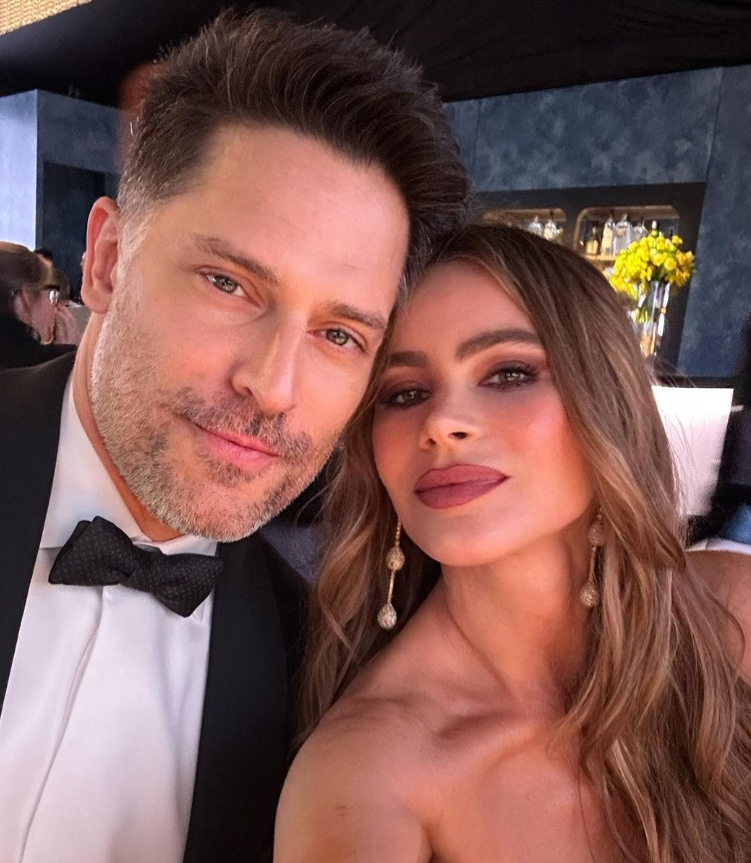 любимой мамочке посвящается. презентация о маме и бабушках. рисунок праздник бабушек и мам. здравствуйте мамы и бабушки. здравствуйте мамы и бабушки.