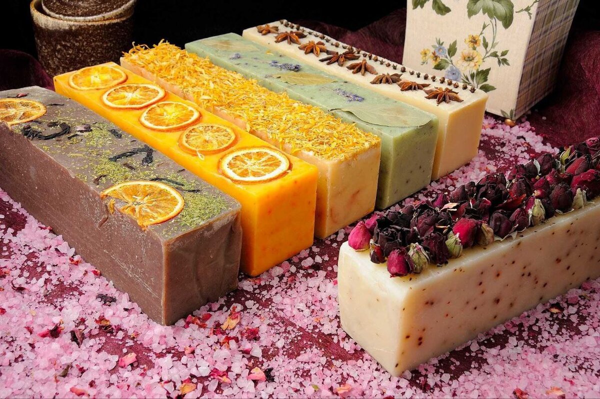 Белизна этикетка. Можно ли мыть дома хлоркой. Средство для мытья полов с хлоркой. Можно ли мыть дома хлоркой. Средства для мытья полов дезинфицирующие дома без хлора.