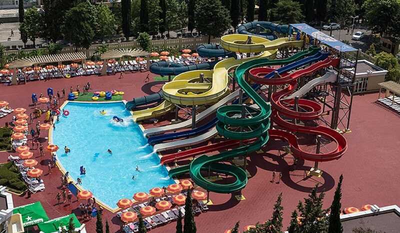 джубга краснодар аквапарк. анапа витязево аквапарк золотой пляж. золоиойпляж анапа аквапарк. аквапарк немо ейск. витязево паралия аквапарк.