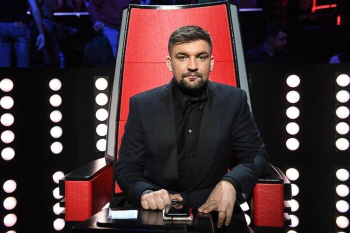 Баста 2004. Баста в школе. Василий вакуленко газгольдер. Баста обложка альбома. Баста 2005.