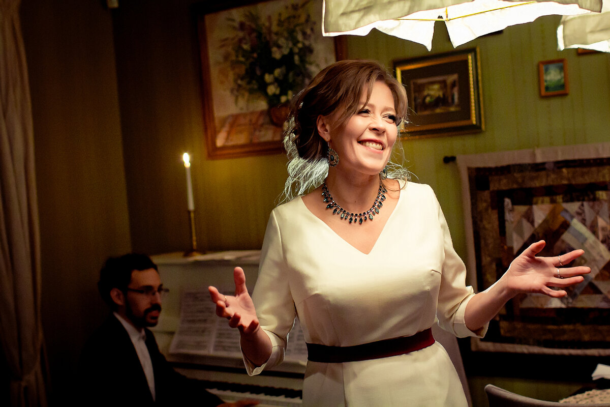 Это я после исполнения арии на собственной свадьбе.