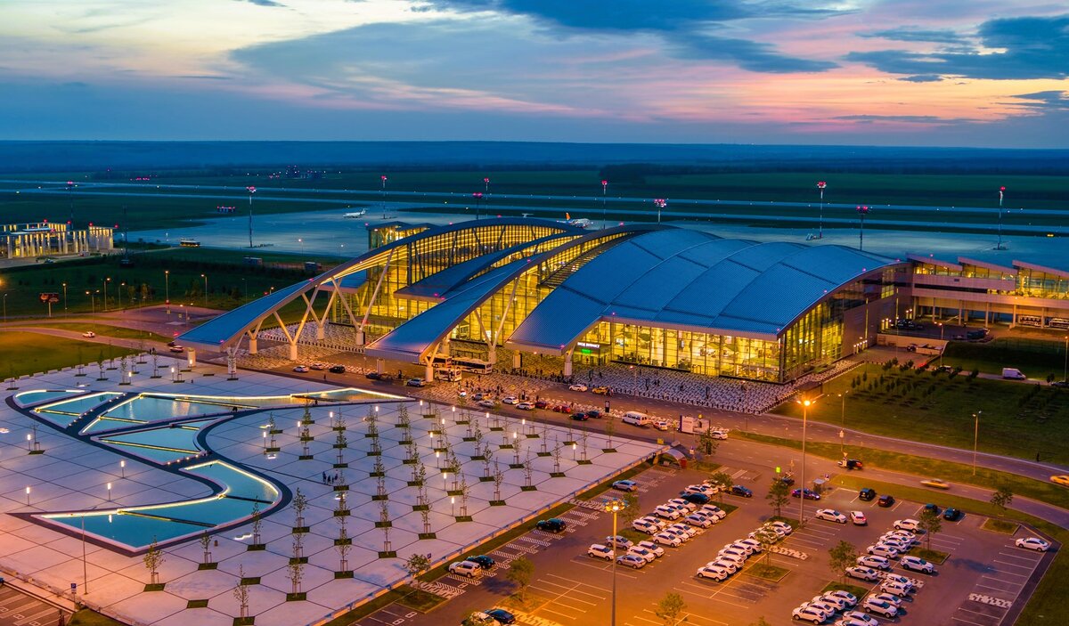 Звартноц аэропорт генплан. Аэропорт хитроу вид сверху. Аэропорт какой объект. Аэровокзальный комплекс шереметьево 3. Аэропорт домодедово терминал т2.