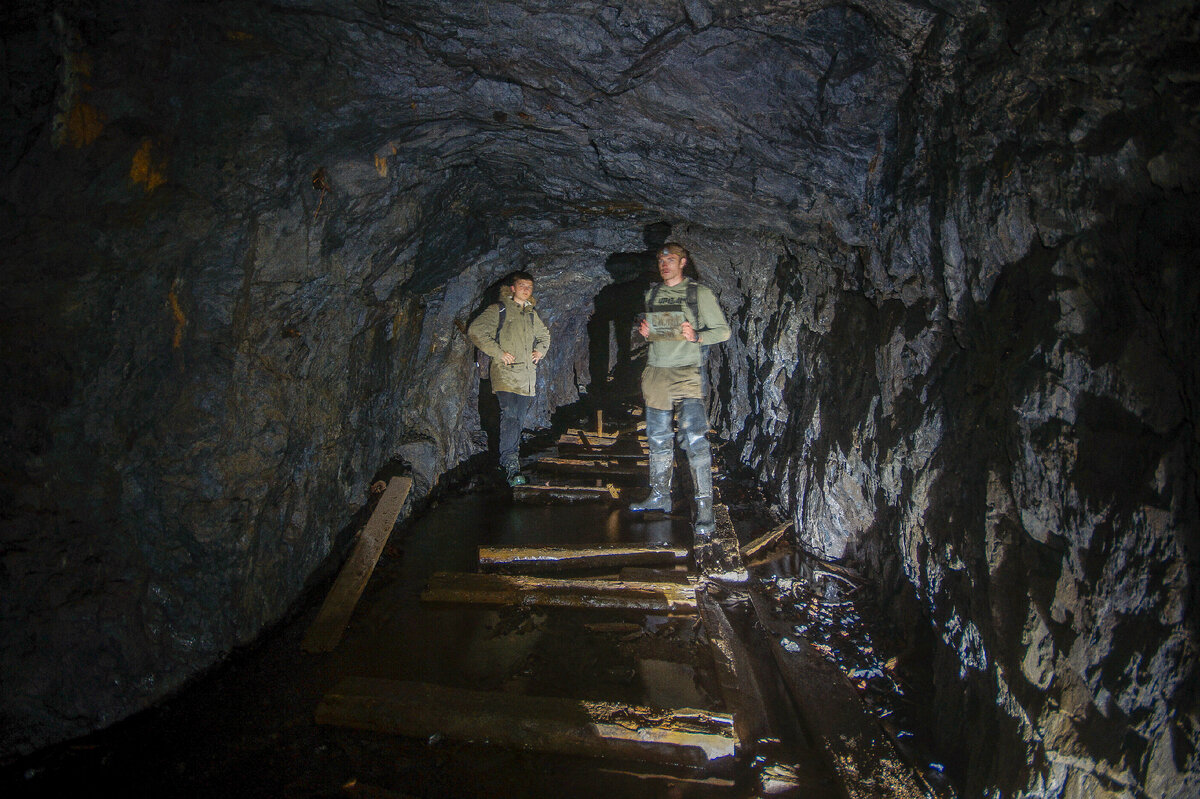 Калийная соль солигорск. Штольни рудника. Рудник 1. Солигорск беларуськалий. Урановые штольни бештау.