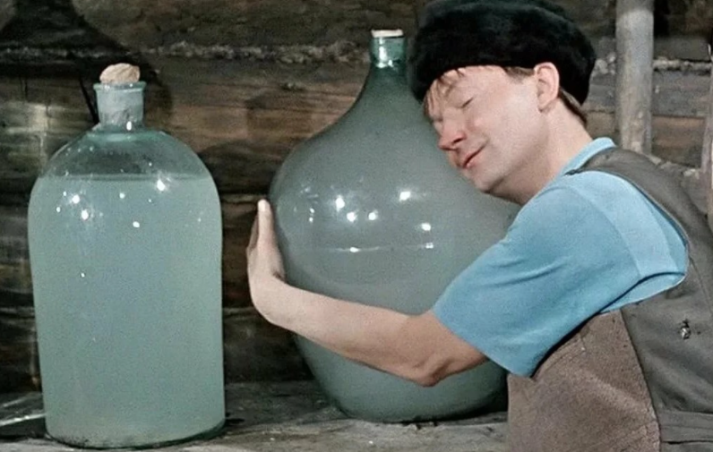 Россиянам нужно гнать самогон по новому ГОСТу: эксперт о нюансах ...