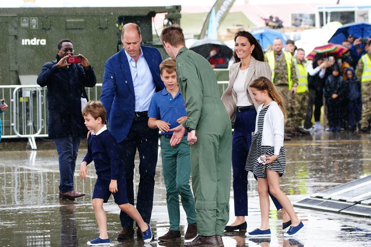 Уэльские сегодня последние новости принц и принцесса. Семья принца Уильяма и Кейт Миддлтон 2023. Принц Джордж Уэльский. Уэльской Кейт Миддлтон.