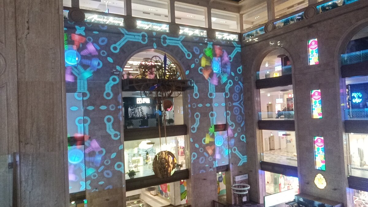 Шоу каскадеров. Скульптуры нидерландов. Неординарные события. Неординарные события. Неординарные события.