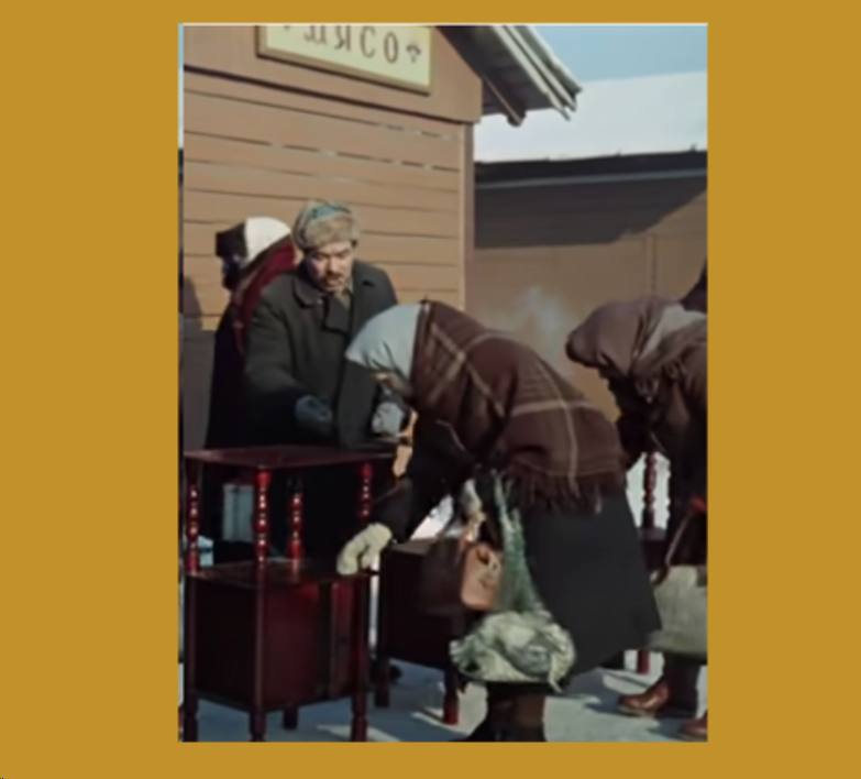 Блошиный рынок в нижнем новгороде на заречке. Старые вещи. Блошиный рынок вещи. Где продать подик. Пасито 2 новый дизайн.