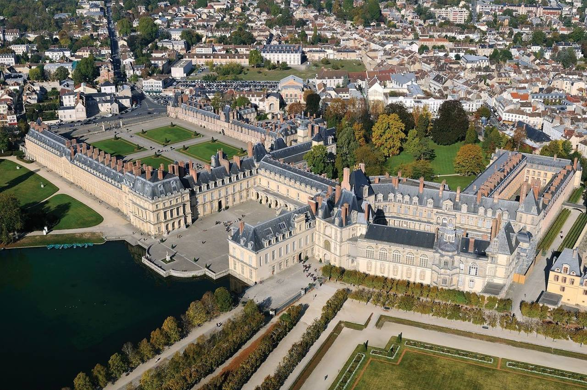 Дворцы франции фото с названиями Франция. Париж. Дворце Фонтенбло Architecture World Дзен