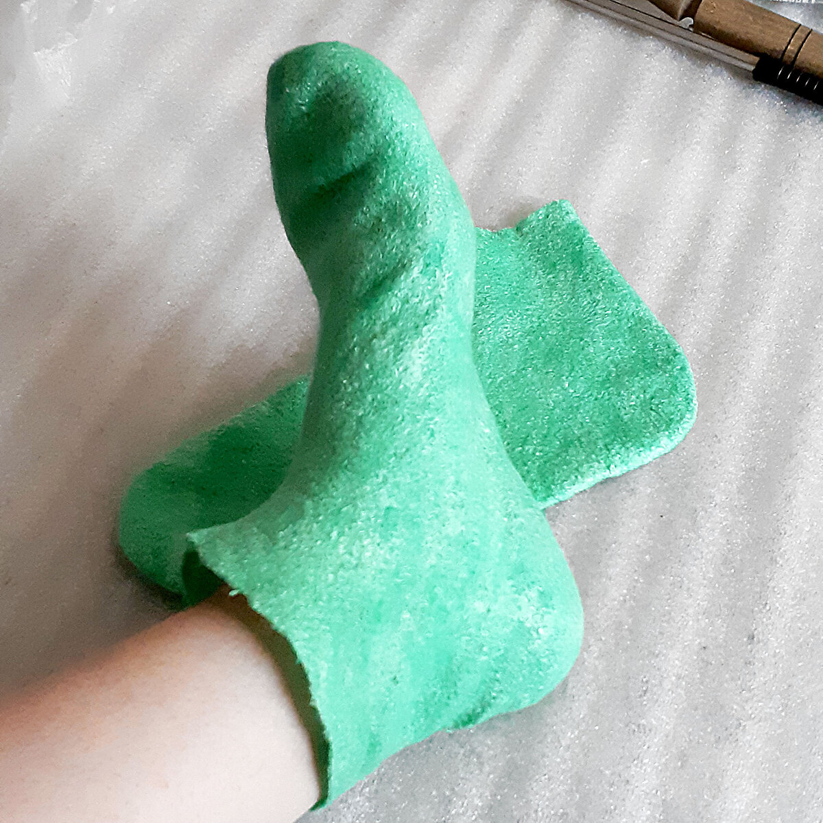 вязаные носочки для малышей. носки спицами для детей. детские носочки для начинающих. мастер класс детских носочек. носки спицами для детей.