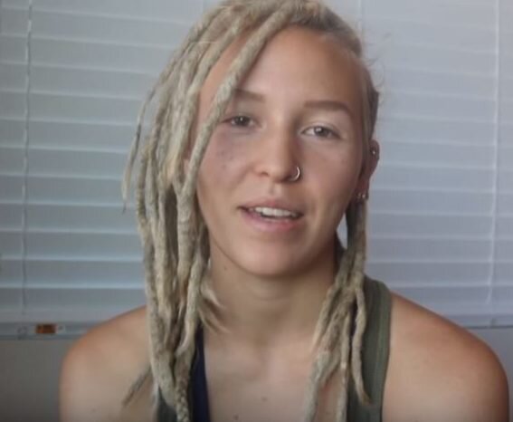 De дреды. сросшиеся дреды. дреды на английском. кожаная для дредов. с дредами.