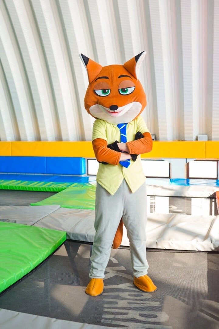 Батутный парк нижний новгород небо. Батутный центр притяжение минусинск. Батутный центр день рождения ребенка. Батутный центр день рождения ребенка. Приглашение на день рождения в батутный центр.