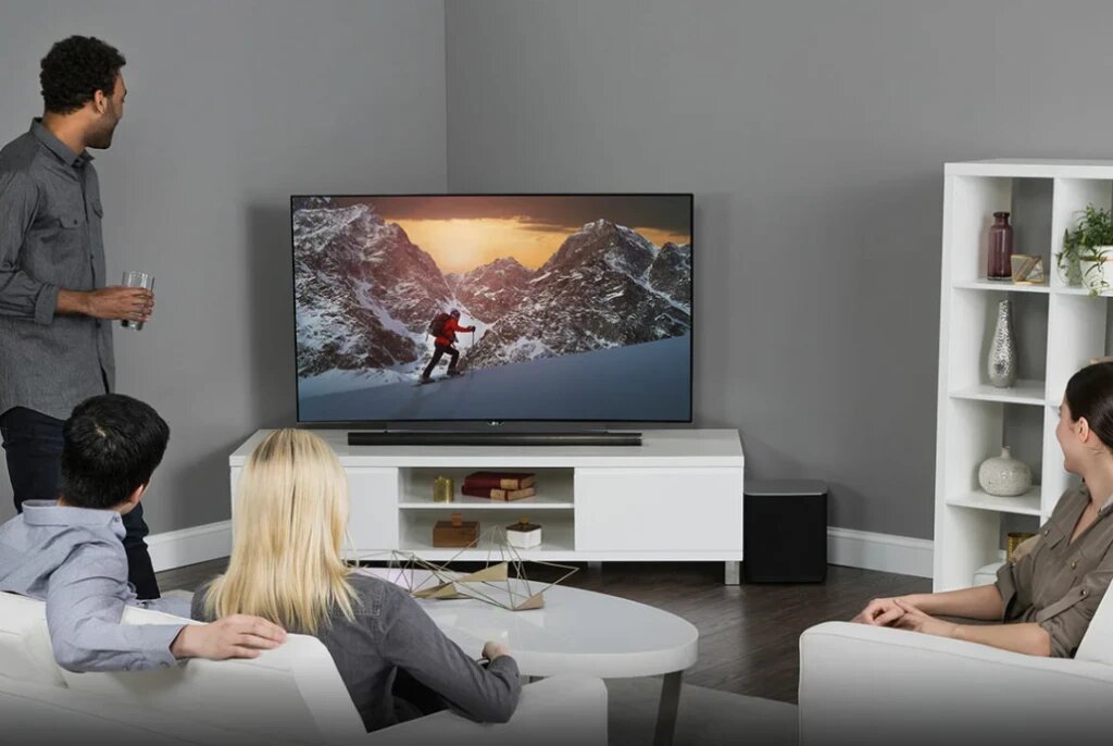 Телевизор. Интеллектуальные телевизоры. Smart TV. Смарт тиви телевизор что это.