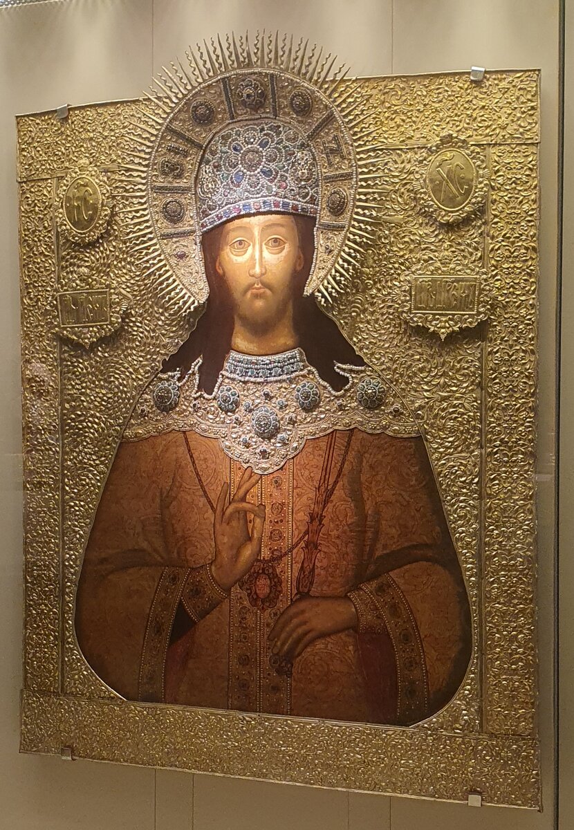 икона рождение пресвятой богородицы 1878 в серебряном окладе. икона божией матери в серебре. тихвинская икона божией матери в окладе. 1862г серебро 84 оклад иконы мастерааб. золотой оклад иконы.