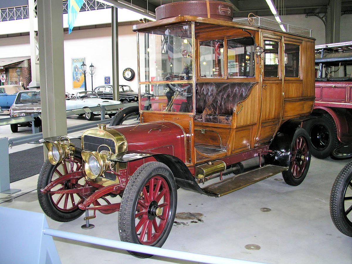    Fondu Type 1CНF 20/24CV 1906 года Фото: André Ritzinger / wikimedia