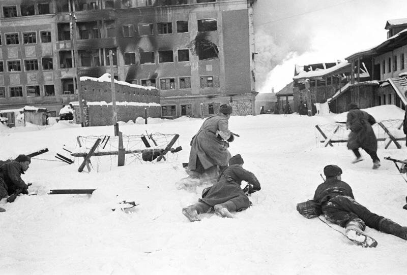 уличные бои в Воронеже/автор фото: Аркадий Шайхет