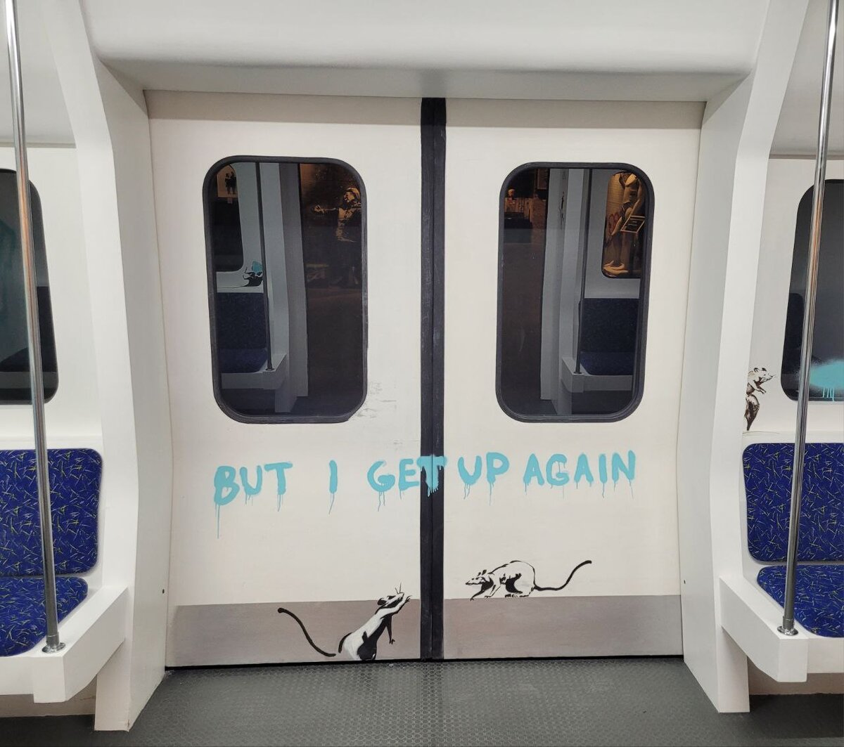 Можно ли отдавать книги. Печать книг. Куда сдать старые книги. Отдать книги в библиотеку бесплатно. Книги в добрые руки.