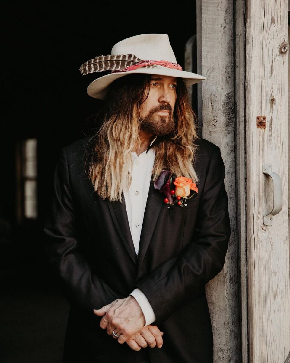 




Билли Рэй Сайрус, отец Ноа