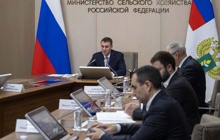    В Минсельхозе России обсудили итоги работы АПК в 2023 году и подготовку к весенней посевной