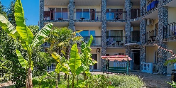 Отель Виамонд Лоо