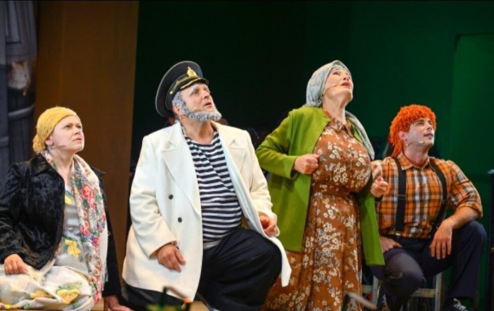 Игрок крючкова бдт. Достоевский игрок бдт спектакль. Мюзикл канкан спб. Спектакль тихий дон театр мастерская. Олег табаков театр табакерка.