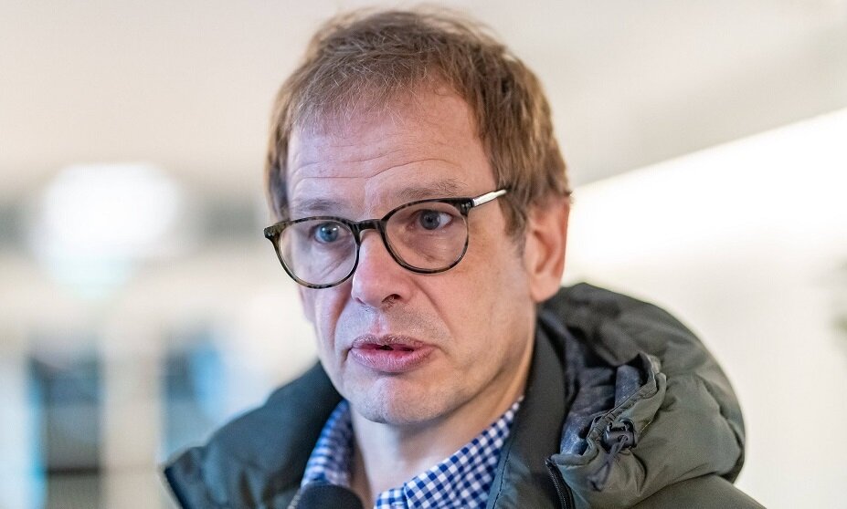    Суд удовлетворил иск врача сборной России Шветского к журналисту Зеппельту. Фото: Global Look Press