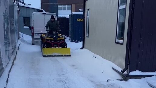 Правописание частицы не с деепричастиями. Как правильно надеть на пострадавшего рубашку при ранении руки?. Как правильно снемите или снимите. Ноль или нуль как правильно пишется в русском. Как пишется ноль или нуль.