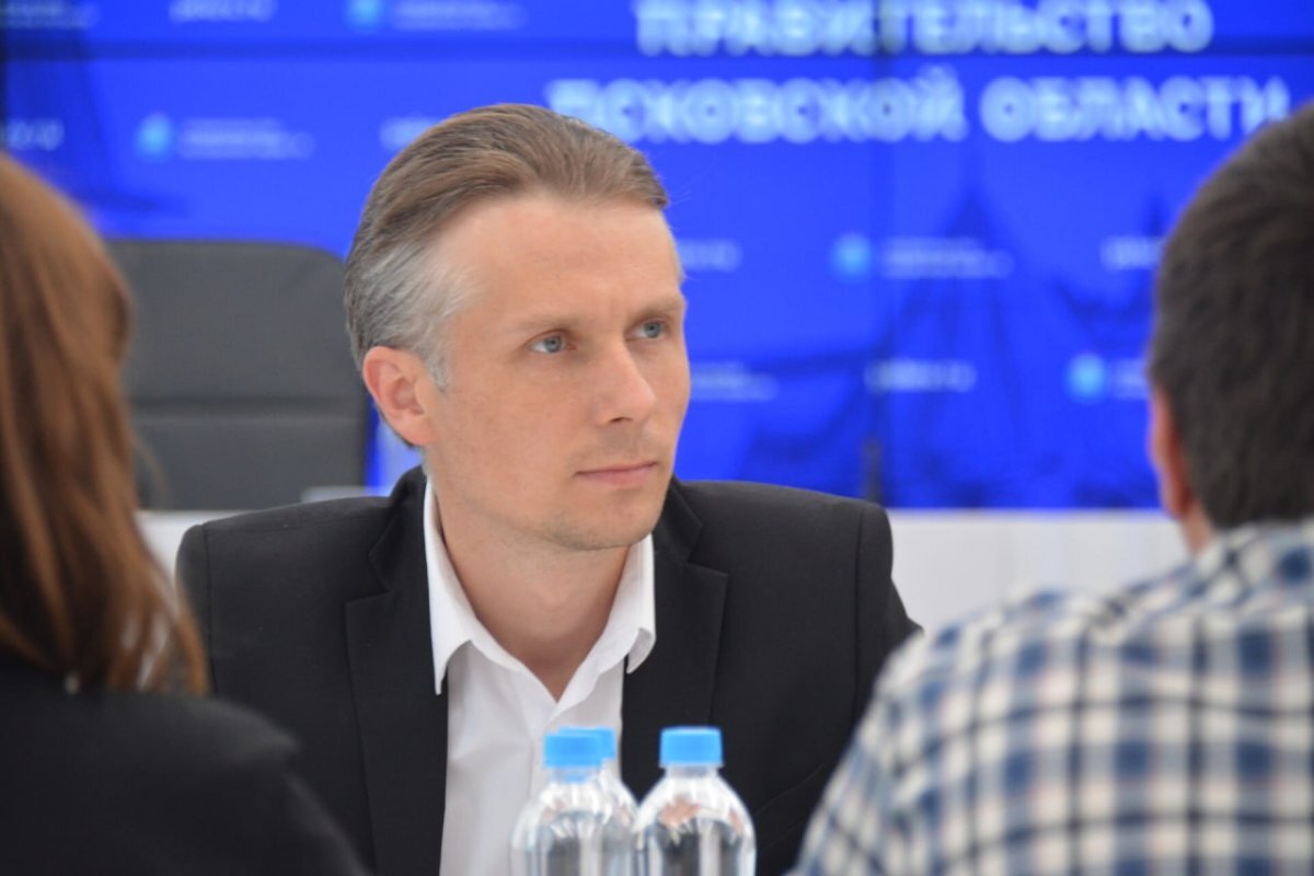    Не бояться взлома «Госключа» призвал псковичей Виталий Рахманов