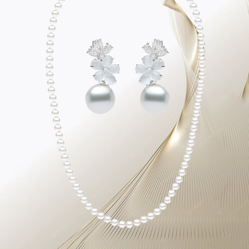 Колье Mikimoto Core из белого золота с жемчугом