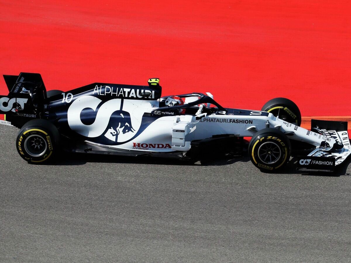    Болид "Формулы-1" команды "Альфа Таури"© официальный твиттер команды "Scuderia Alpha Tauri"