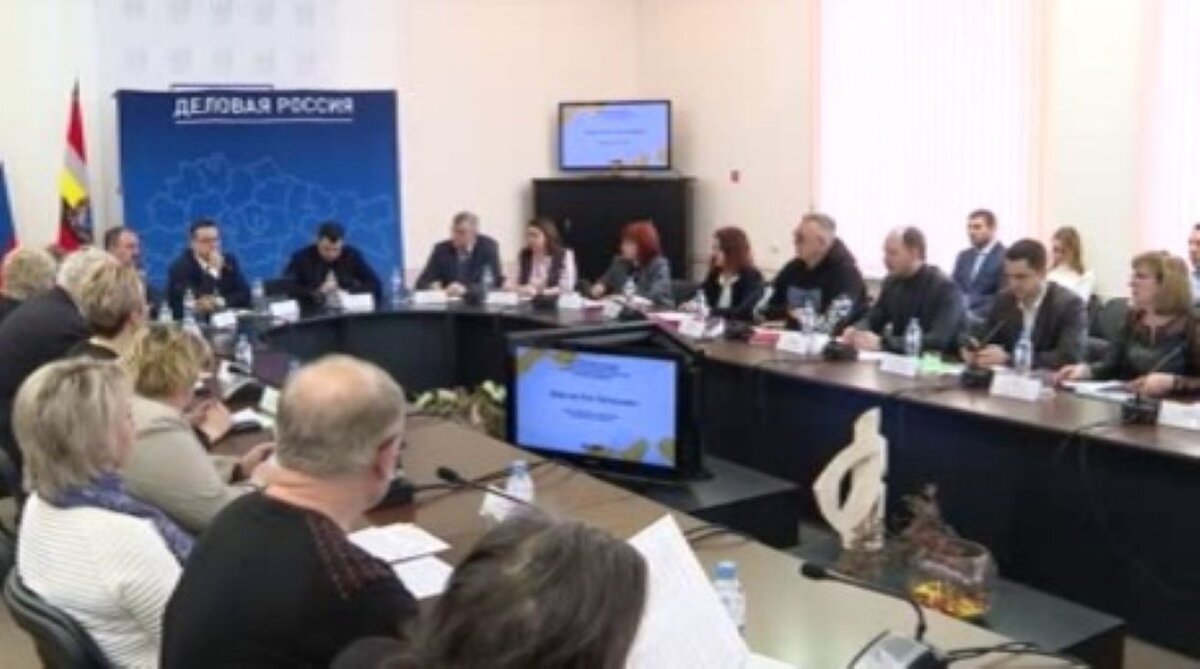    Куряне обсудили законопроект о поддержке креативных индустрий в России