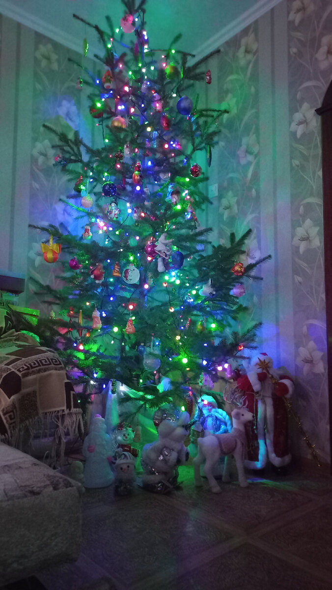 цифры в новогоднем стиле. цифры новогодние синие. цифра 6 из елки. красивые новогодние цифры. новогодняя шестерка.