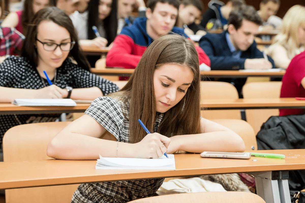 Если вы понимаете, что ВУЗ не ваше, направление на нравится - пишите. Я помогу вам осуществить мечту